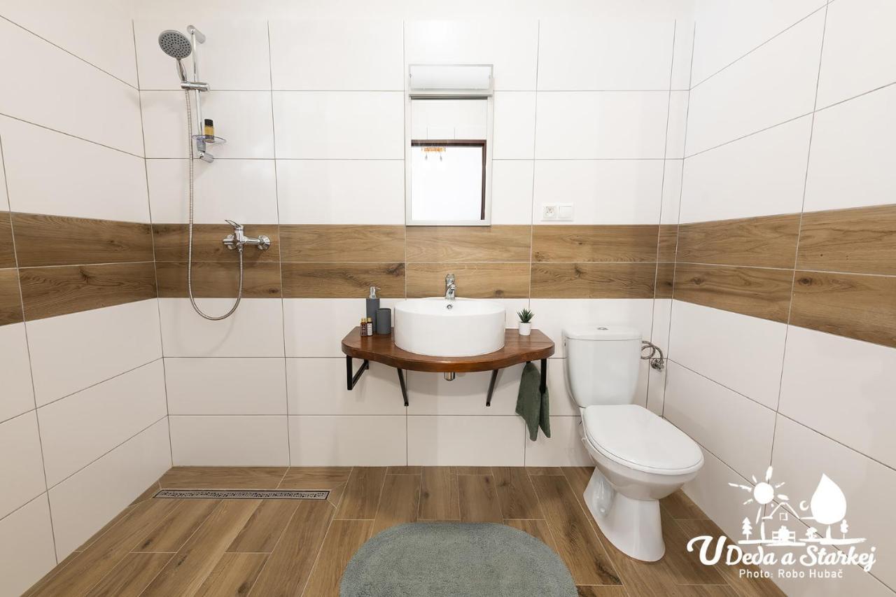 U Deda A Starkej Cierny Balog Exterior photo