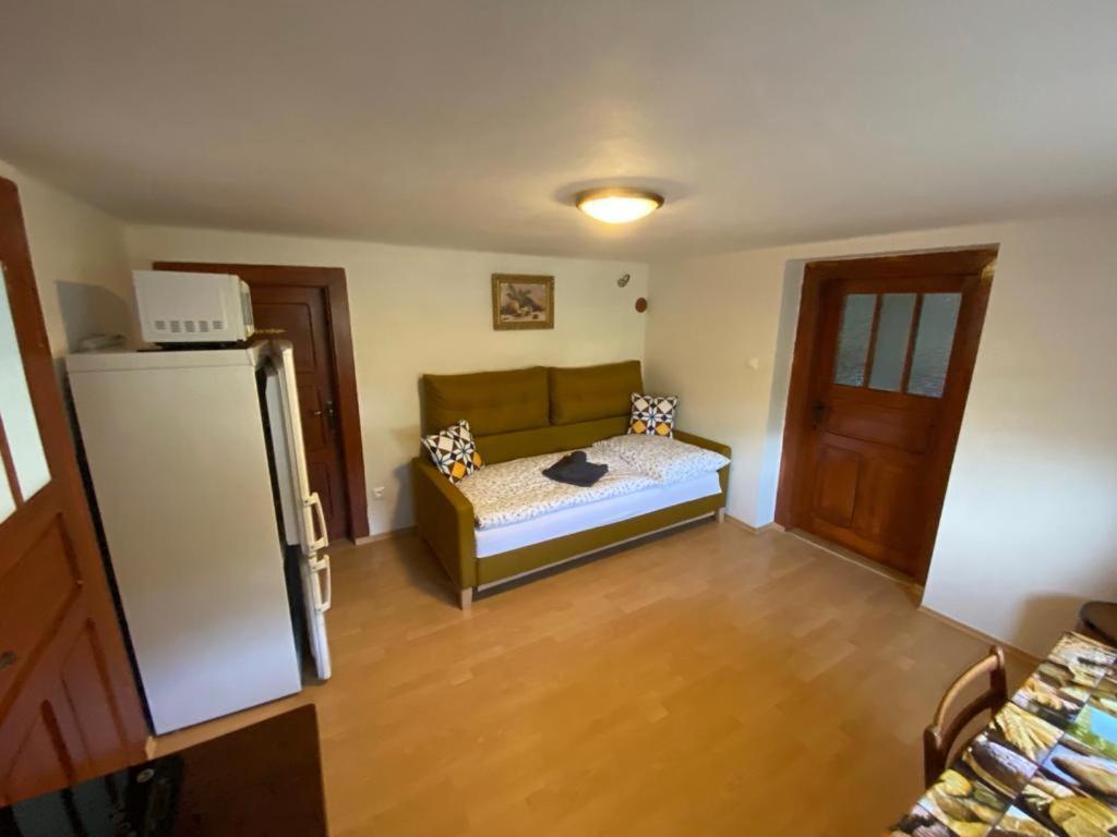 U Deda A Starkej Cierny Balog Exterior photo
